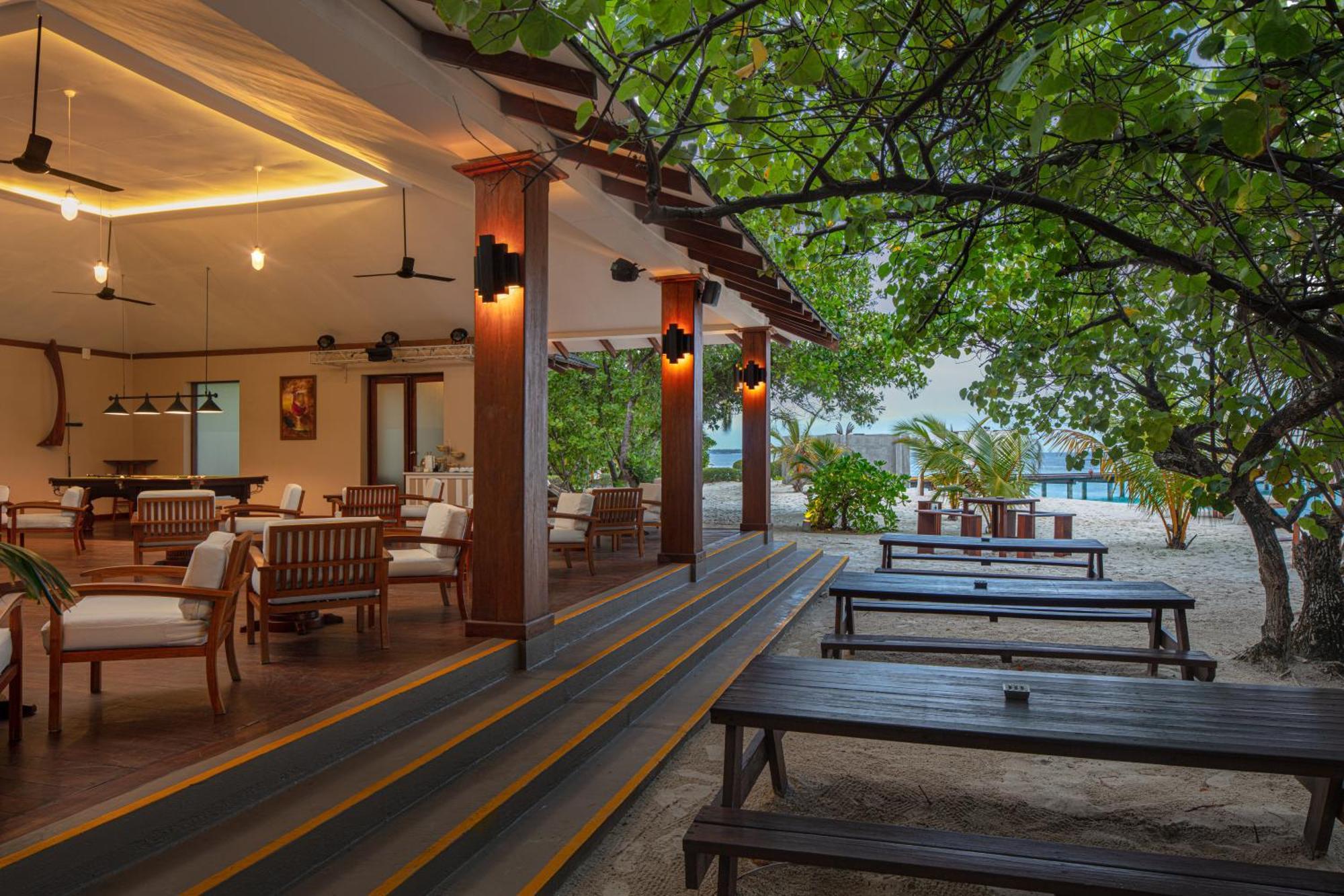 Adaaran Select Meedhupparu - Complimentary Stay For 1 Child For Stays Between April 2025 To September 2025 Meedhoo  Exterior foto