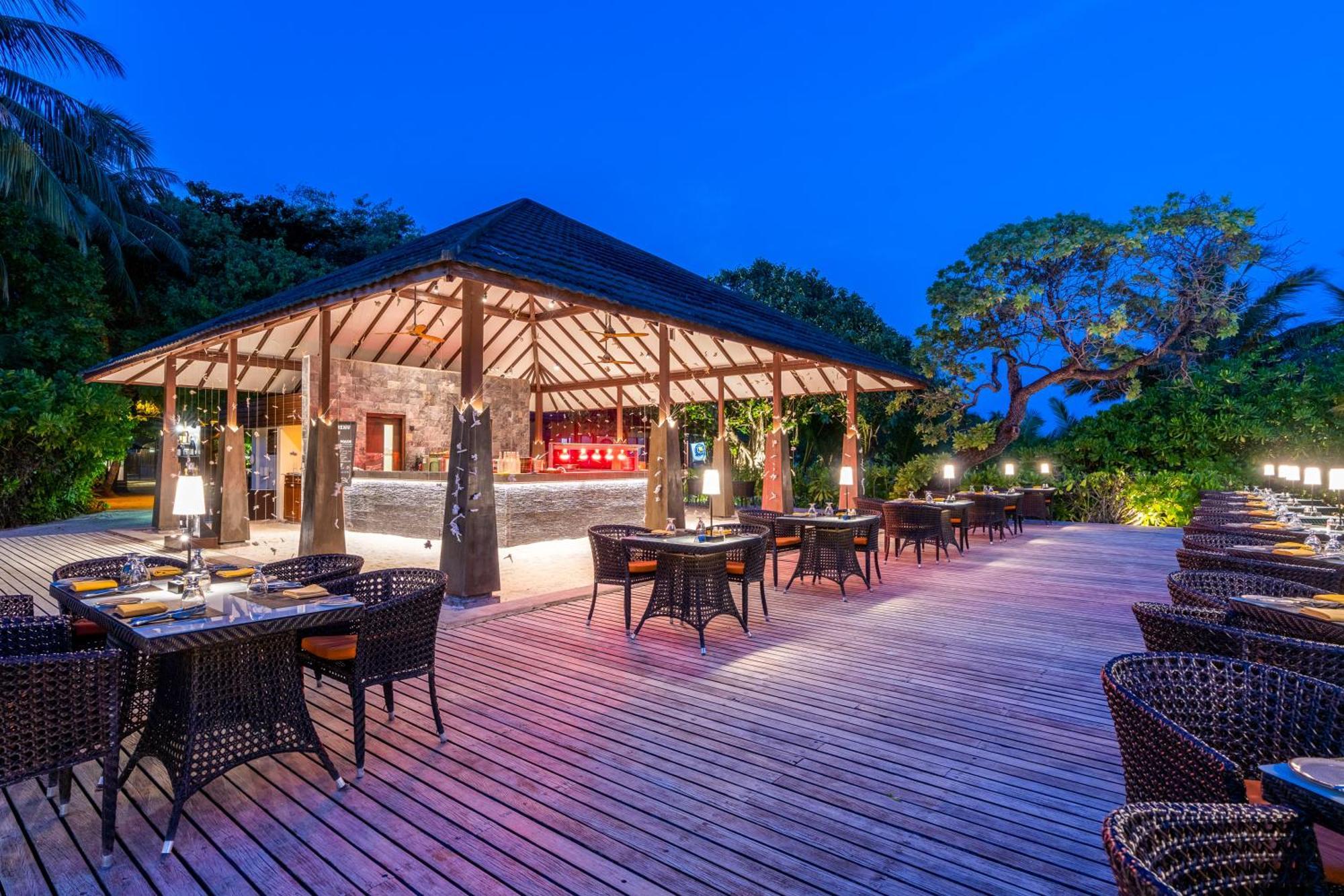 Adaaran Select Meedhupparu - Complimentary Stay For 1 Child For Stays Between April 2025 To September 2025 Meedhoo  Exterior foto