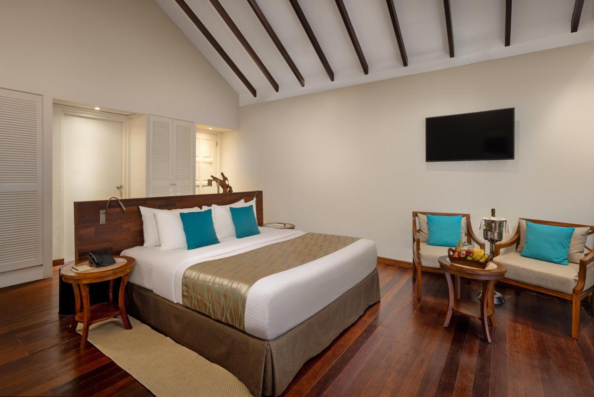 Adaaran Select Meedhupparu - Complimentary Stay For 1 Child For Stays Between April 2025 To September 2025 Meedhoo  Exterior foto
