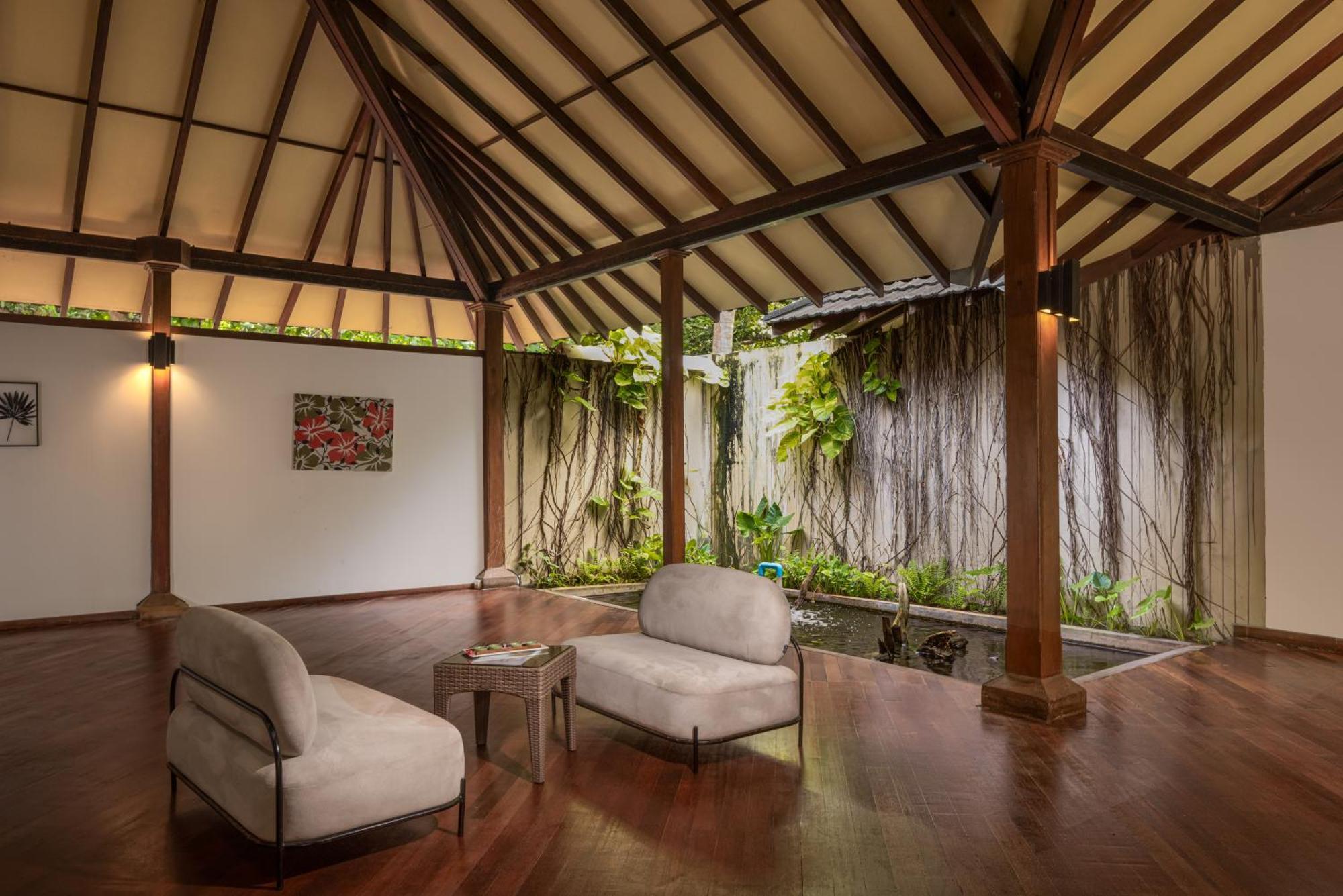 Adaaran Select Meedhupparu - Complimentary Stay For 1 Child For Stays Between April 2025 To September 2025 Meedhoo  Exterior foto
